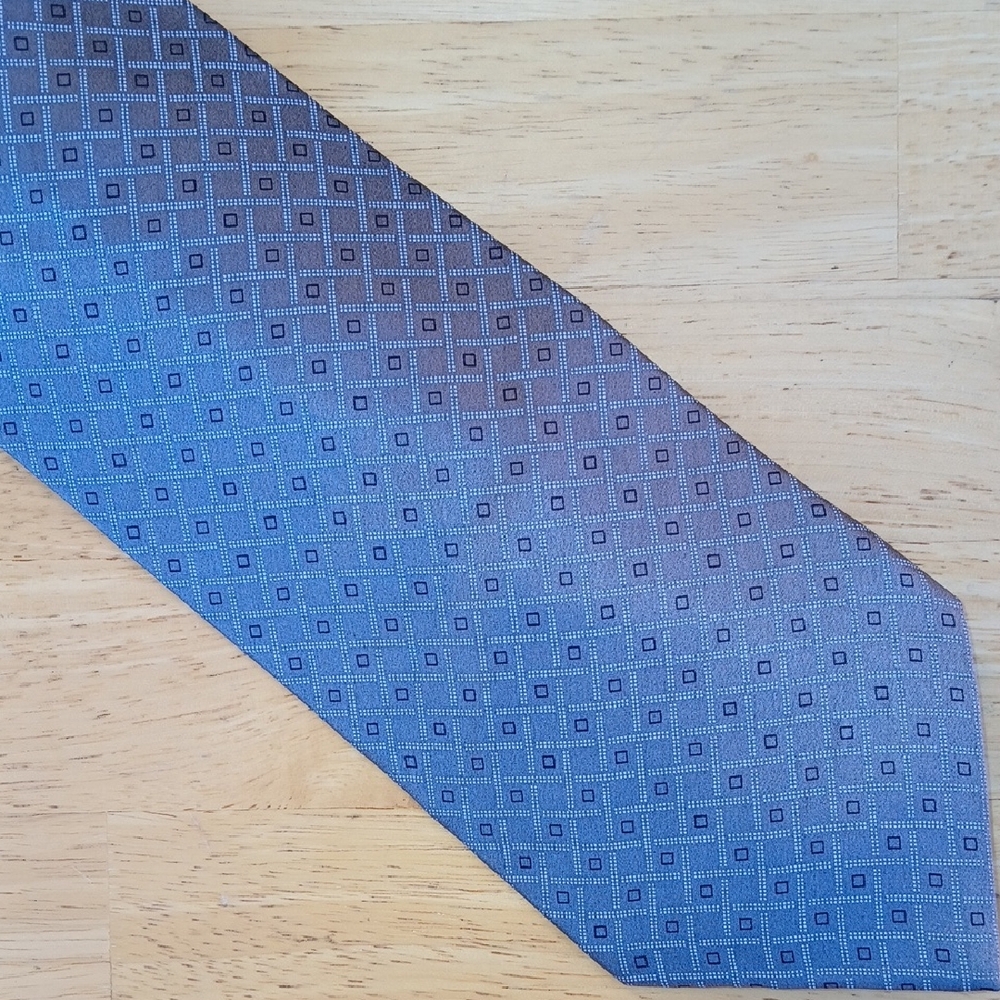 DOLCEPUNTA Sophisticated Gray Geometric Men's *PRINT* Tie